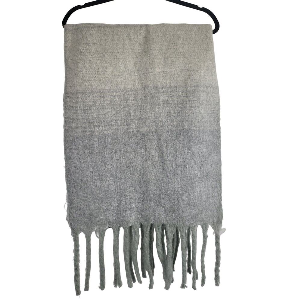 H&M Large Rectangle Scarf One‎ Size 80X19 In Black Grey Ombre Warm Winter
